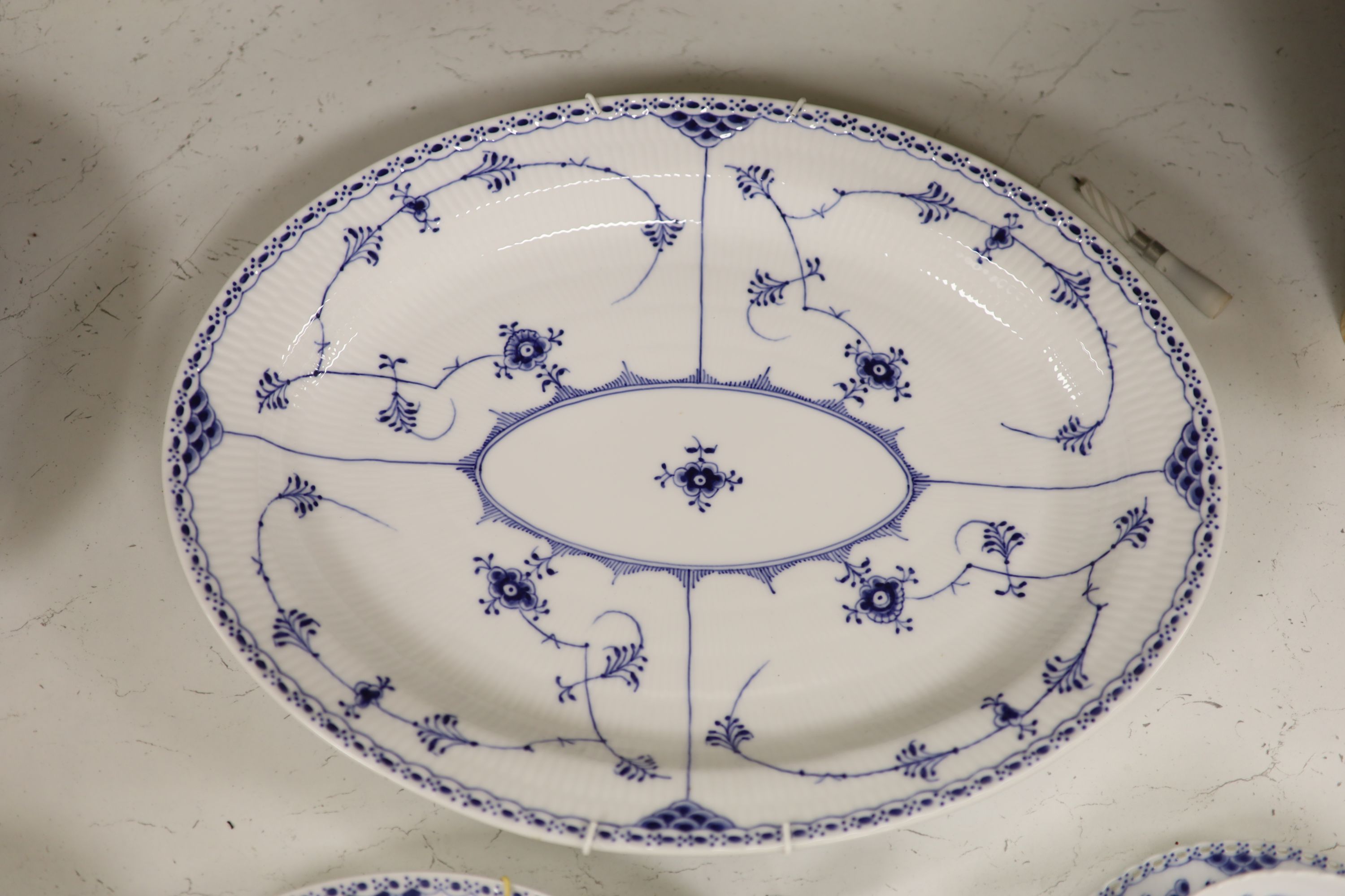 A Royal Copenhagen onion pattern part dinner service